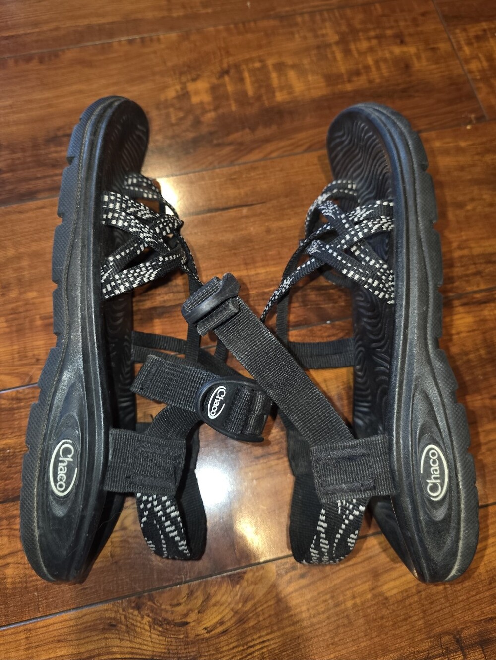 Chaco Black & White Strappy Sandals - Women's
